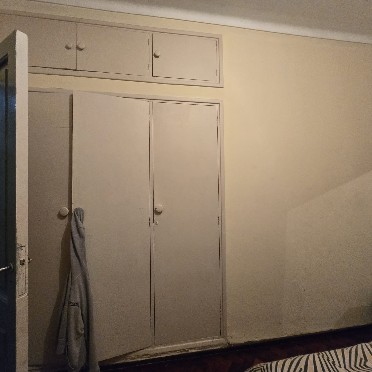 CASA ESQUINA EN VENTA EN SEXTA SECCION, CIUDAD, MENDOZA